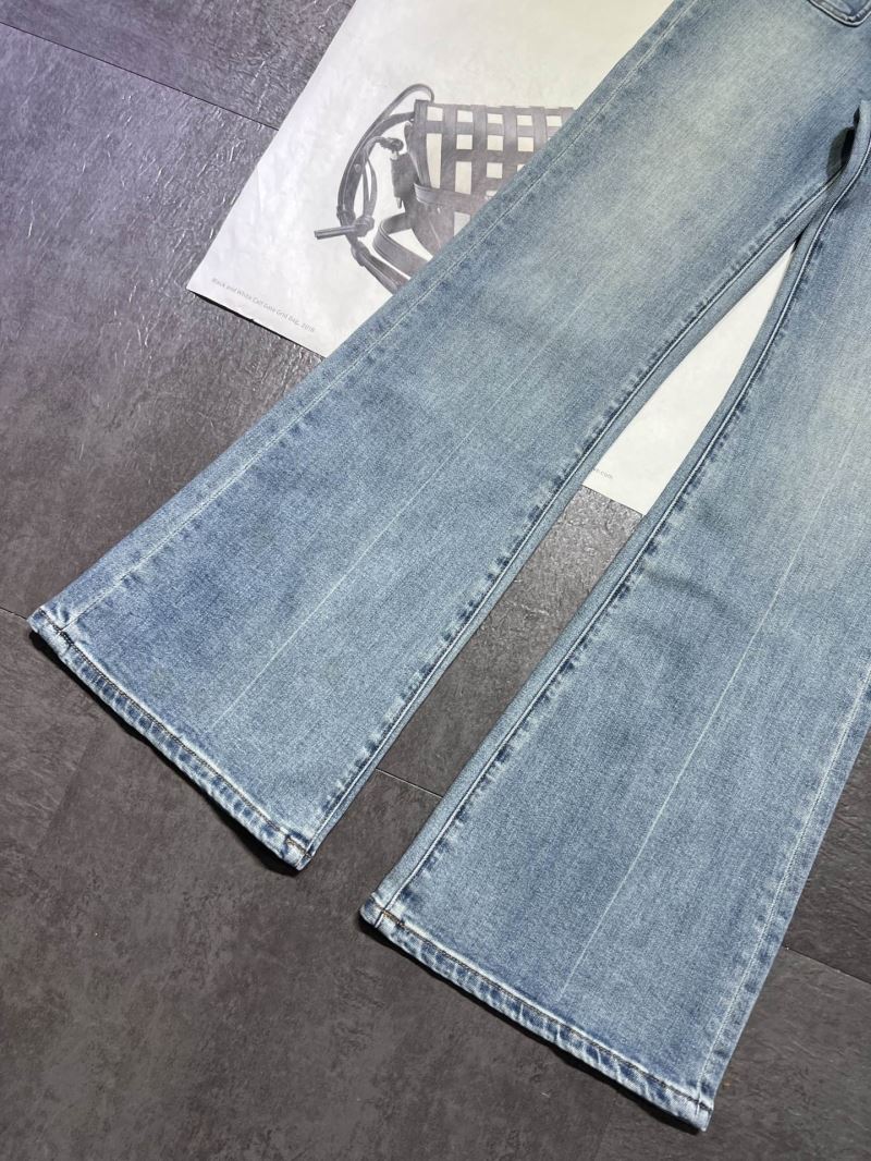 Chanel Jeans